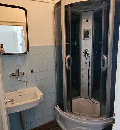 Simple Beachfront Bego