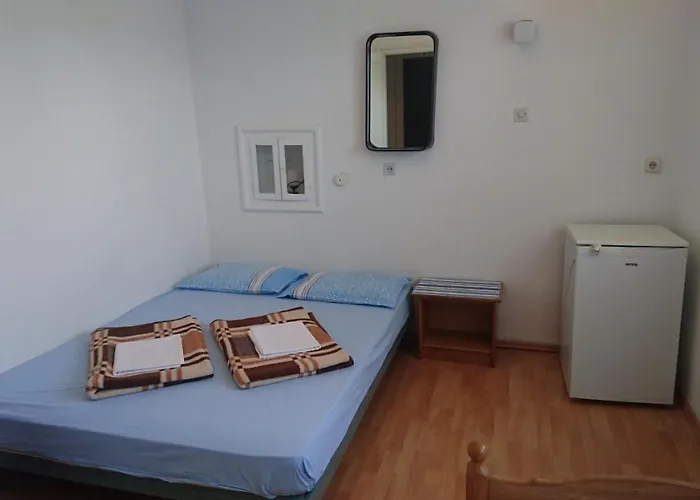 Gæstehus Simple Beachfront Bego